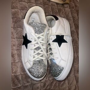 Steve Madden tamber sneaker